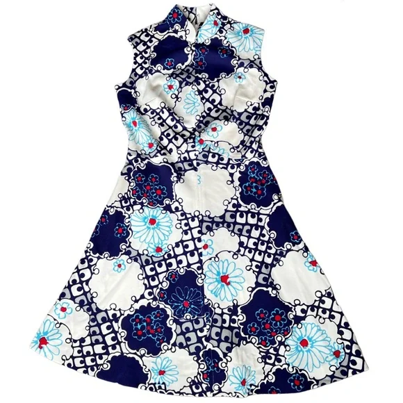 american vintage blue dress Vintage Polka Dot Button Up Dress (1970s)  Ragstock